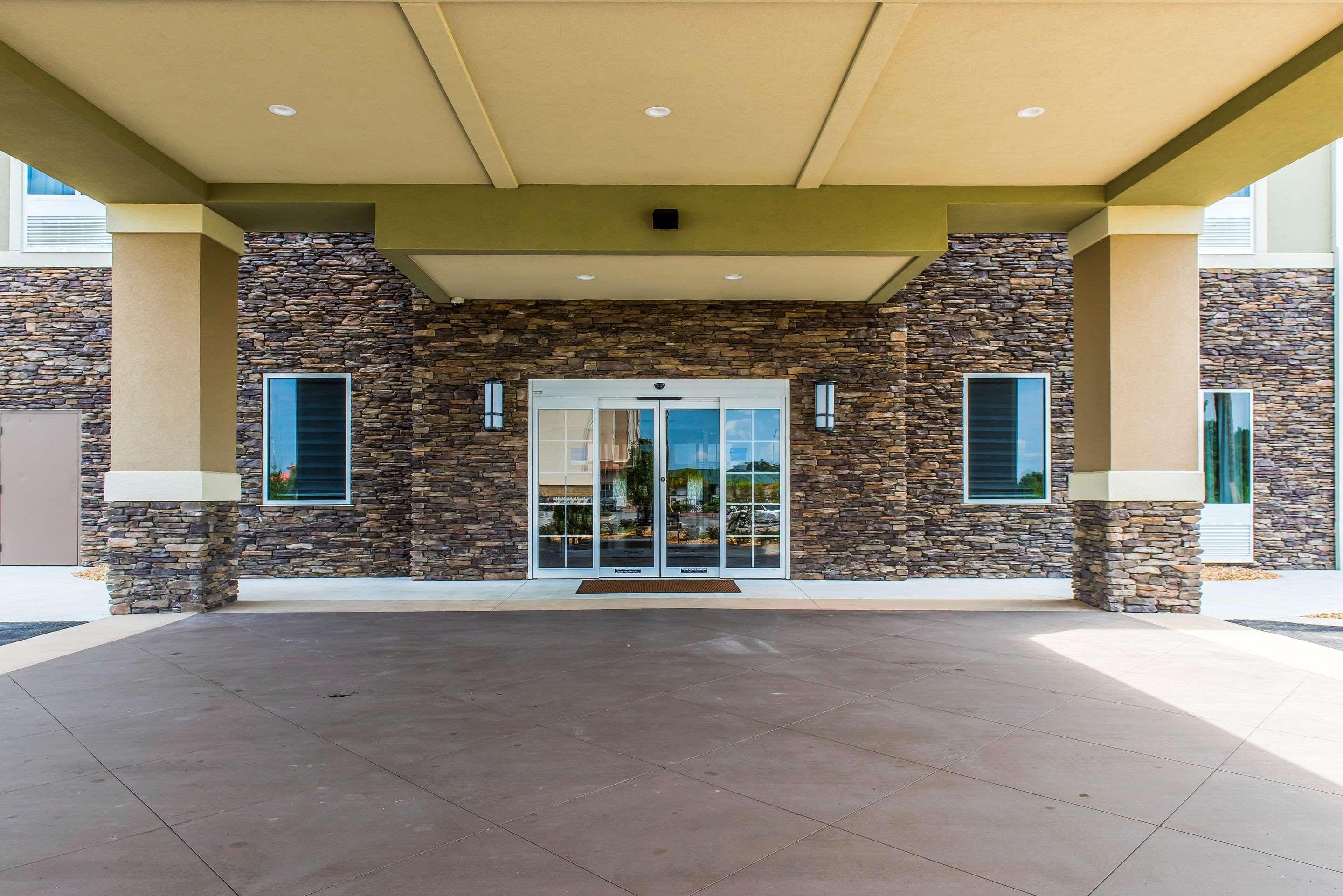Comfort Inn & Suites Valdosta Eksteriør billede